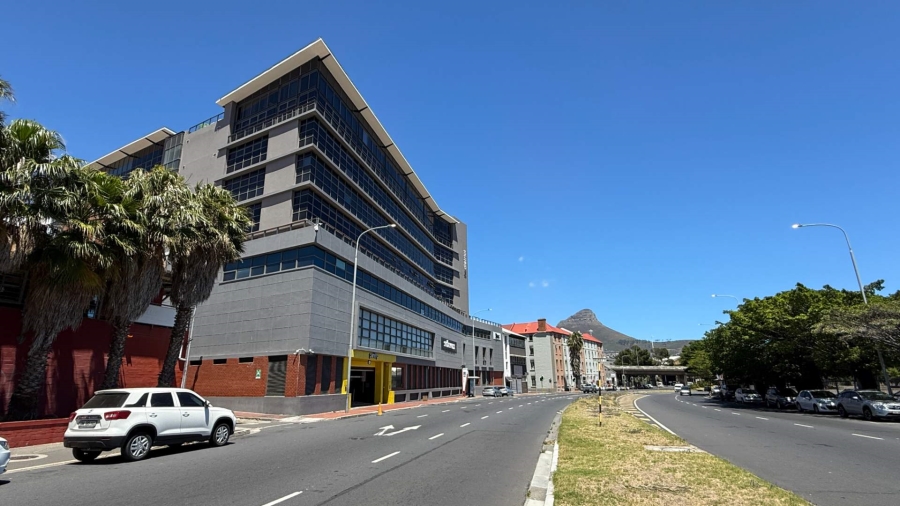To Let commercial Property for Rent in Woodstock Western Cape